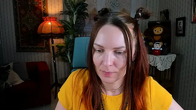 VandaRossi online show from February 2025 11:38:02 AM