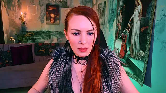 VandaRossi online show from March 2025 02:36:01 PM