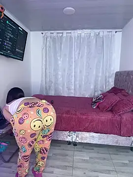 Snapshot of samantha_evans2 chatting on March 2025 04:20:02 AM samantha evans2 online show from March 2025 04:20:02 AM