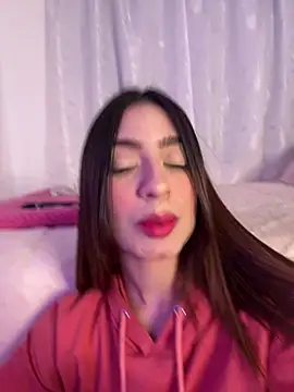 Snapshot of samantha_evans2 chatting on February 2025 04:26:02 AM samantha evans2 online show from February 2025 04:26:02 AM