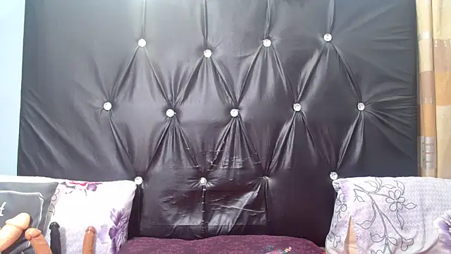 Snapshot of spicydiver38 chatting on May 2026 06:45:02 AM spicydiver38 online show from May 2026 06:45:02 AM