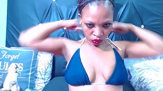 spicydiver38 online show from September 2025 06:07:01 PM