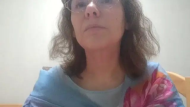 HollyJewel online show from December 2025 04:50:01 PM