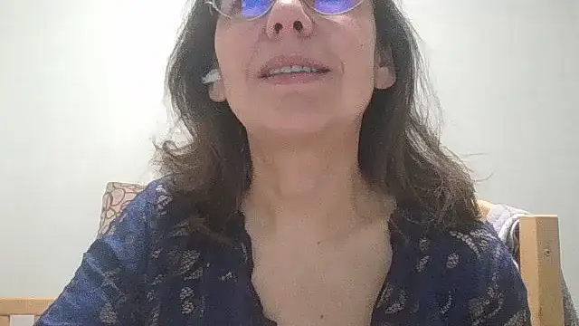 HollyJewel online show from March 2026 05:13:02 PM