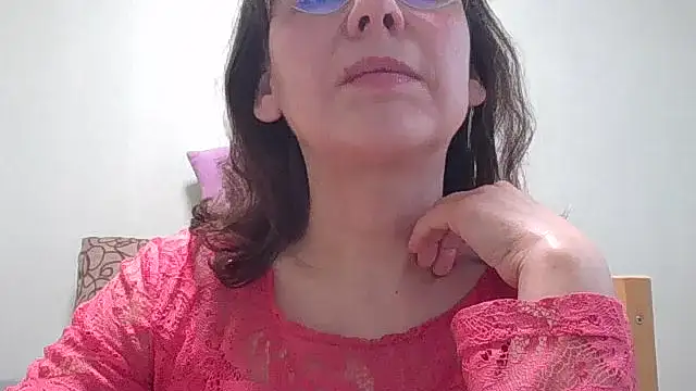 HollyJewel online show from February 2026 12:49:02 PM