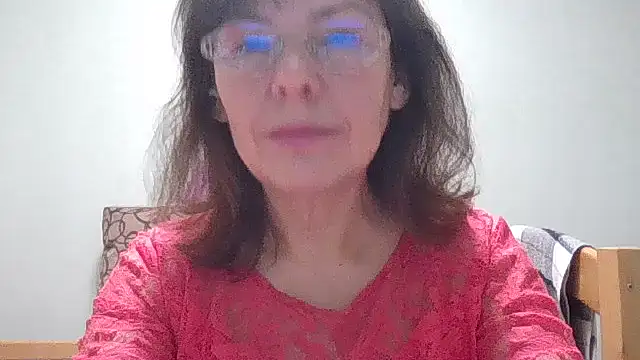 HollyJewel online show from January 2026 05:42:01 PM