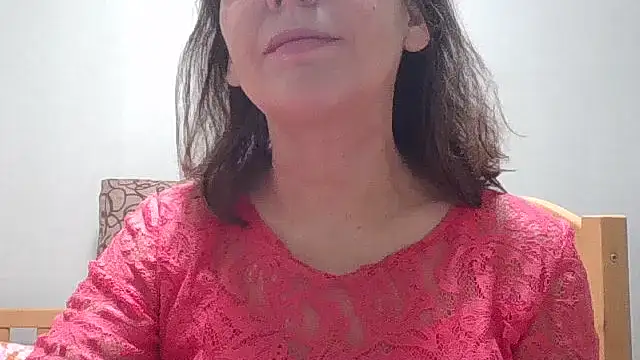 HollyJewel online show from December 2025 03:29:02 PM