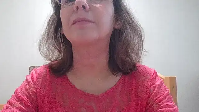 HollyJewel online show from December 2025 09:13:02 AM