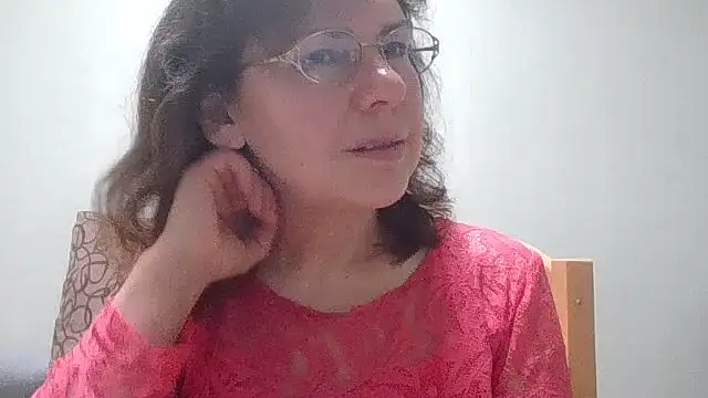 HollyJewel online show from March 2026 05:03:01 PM