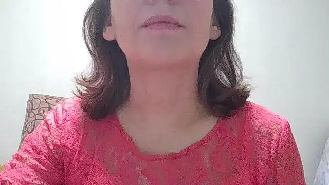 HollyJewel online show from December 2025 01:57:02 PM