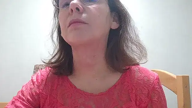 HollyJewel online show from December 2025 06:02:02 PM