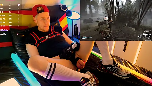 Snapshot of Fuc71 chatting on February 2026 04:06:01 PM Fuc71 online show from February 2026 04:06:01 PM