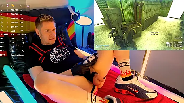 Snapshot of Fuc71 chatting on February 2026 05:47:02 PM Fuc71 online show from February 2026 05:47:02 PM