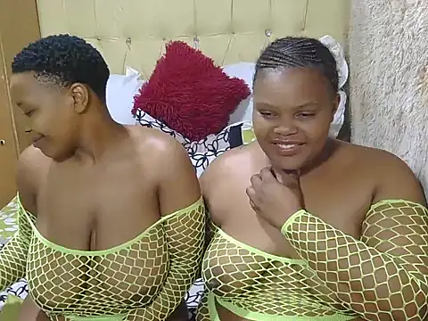 Snapshot of Xxxsluts chatting on September 2025 09:42:01 PM Xxxsluts online show from September 2025 09:42:01 PM