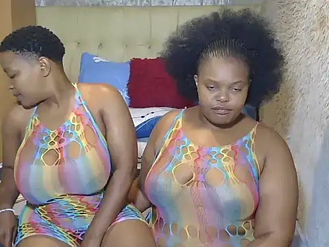 Snapshot of Xxxsluts chatting on February 2026 03:37:01 AM Xxxsluts online show from February 2026 03:37:01 AM