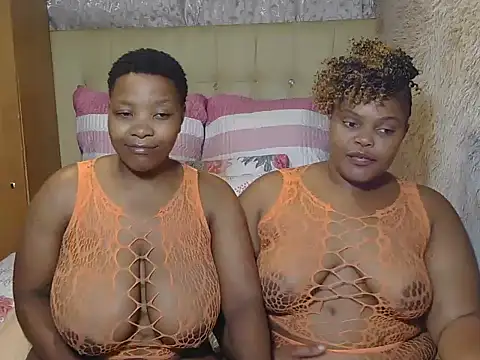 Snapshot of Xxxsluts chatting on January 2026 07:07:02 PM Xxxsluts online show from January 2026 07:07:02 PM