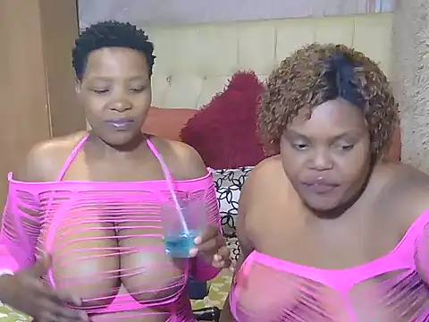 Snapshot of Xxxsluts chatting on November 2025 12:09:02 PM Xxxsluts online show from November 2025 12:09:02 PM