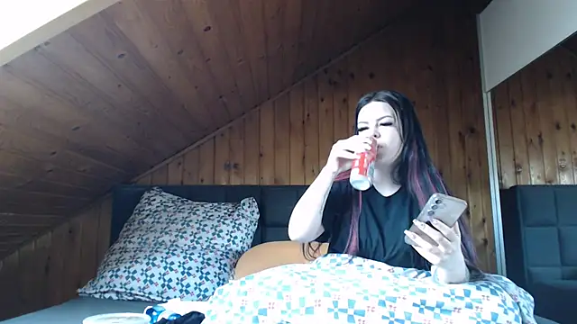 BoeseMoni1998 online show from February 2026 09:31:01 AM