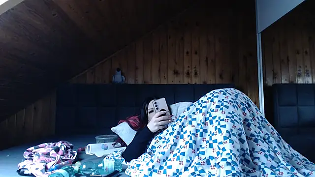 BoeseMoni1998 online show from October 2025 02:38:01 PM