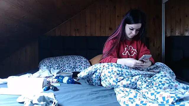 BoeseMoni1998 online show from December 2025 10:39:01 AM