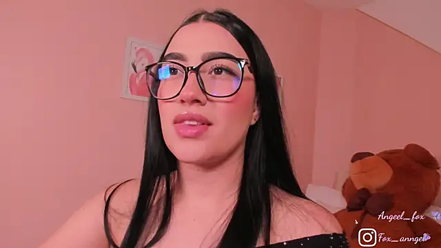 angeel fox online show from November 2025 02:28:02 AM