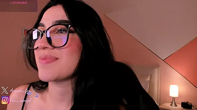 angeel fox online show from February 2026 01:05:02 AM