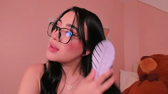 angeel fox online show from November 2025 04:13:02 AM