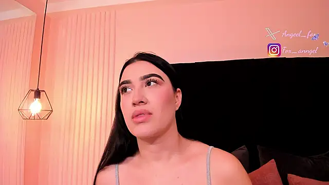 angeel fox online show from September 2025 02:23:01 AM