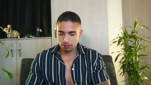 LincomAmith online show from March 2026 03:35:02 AM