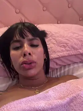 Cleopatra Fit online show from March 2025 06:35:02 PM