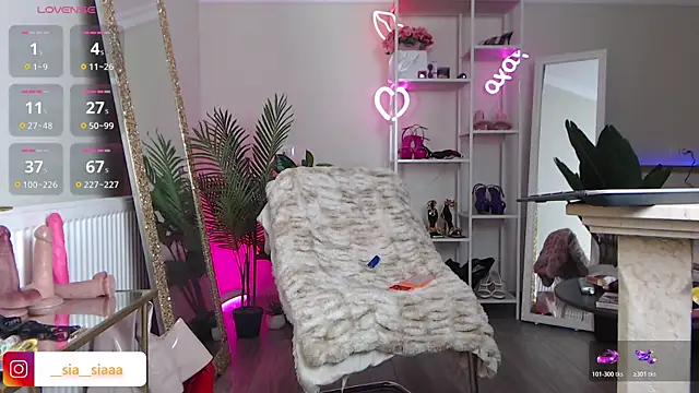 ArianaArianna online show from March 2026 10:00:02 AM