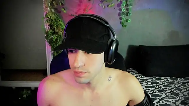 newjeff online show from March 2025 08:32:02 PM