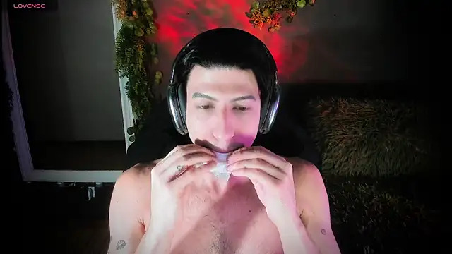 newjeff online show from April 2026 07:09:02 PM