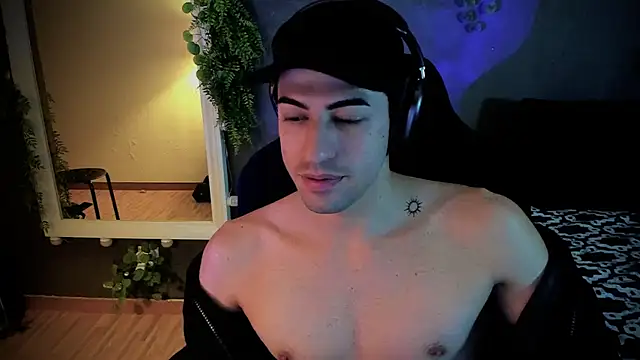 newjeff online show from March 2025 11:37:02 PM