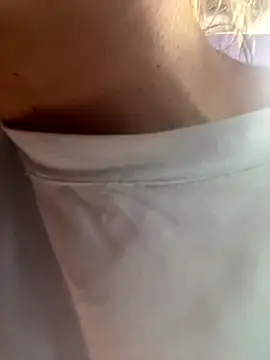 JoannaStanford online show from October 2025 09:47:01 PM