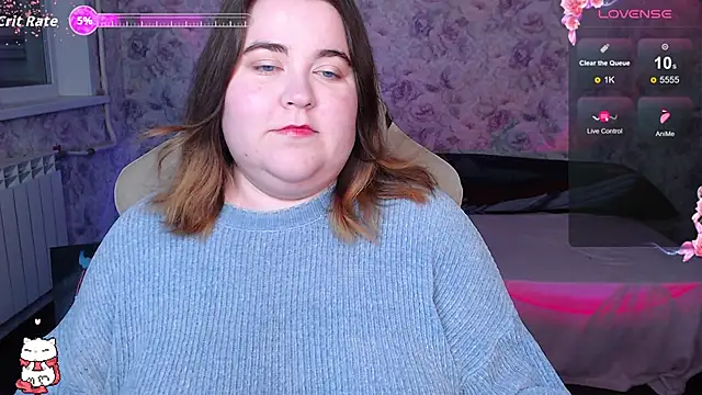 Estelle Hicks online show from September 2025 06:24:02 PM