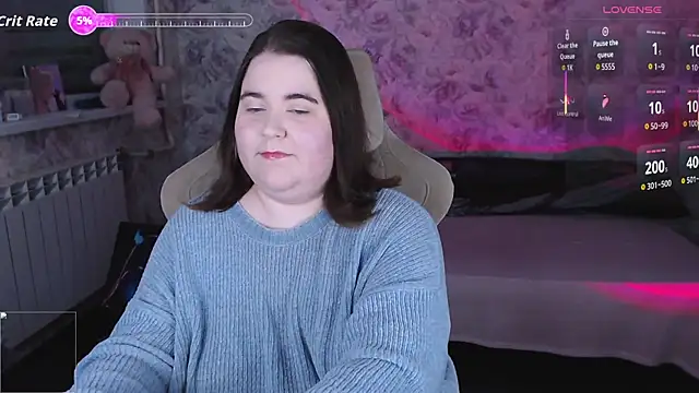 Estelle Hicks online show from April 2026 06:54:01 PM