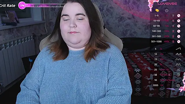 Estelle Hicks online show from November 2025 06:30:02 PM