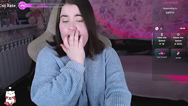 Estelle Hicks online show from April 2026 06:53:01 PM