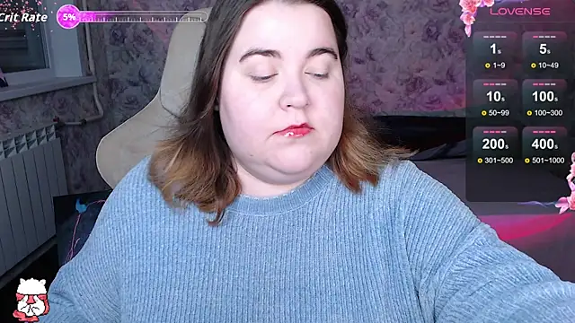 Estelle Hicks online show from October 2025 06:20:02 PM