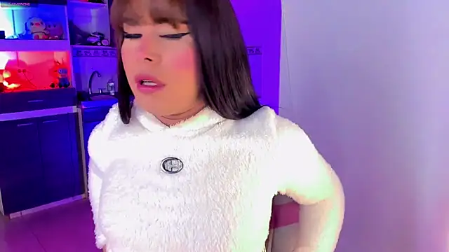 Snapshot of LittleEmmaa chatting on March 2026 09:53:02 AM LittleEmmaa online show from March 2026 09:53:02 AM