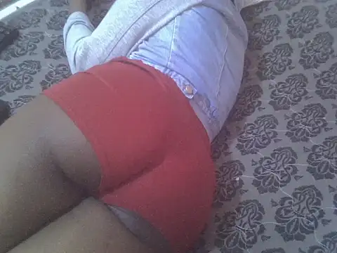 Snapshot of Sweet_crushy chatting on May 2026 05:46:01 AM Sweet crushy online show from May 2026 05:46:01 AM