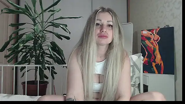 Snapshot of ShyEvaa chatting on May 2026 04:12:02 PM ShyEvaa online show from May 2026 04:12:02 PM