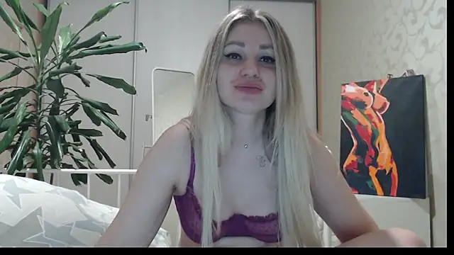 Snapshot of ShyEvaa chatting on May 2026 03:26:01 PM ShyEvaa online show from May 2026 03:26:01 PM