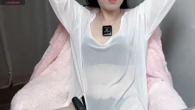 Snapshot of _minji_bae chatting on November 2025 07:40:02 PM minji bae online show from November 2025 07:40:02 PM
