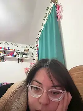 indiegirl666 online show from April 2026 04:30:01 AM