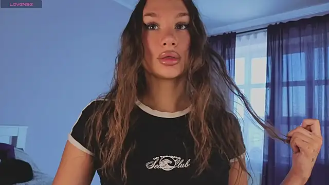 Snapshot of soffi_lav chatting on February 2026 11:17:01 AM soffi lav online show from February 2026 11:17:01 AM