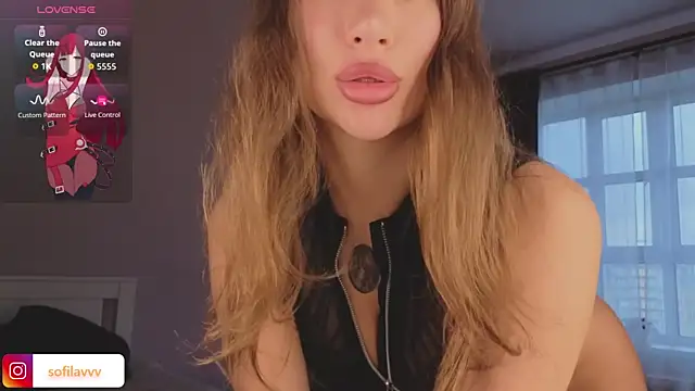 Snapshot of soffi_lav chatting on October 2025 12:14:02 PM soffi lav online show from October 2025 12:14:02 PM