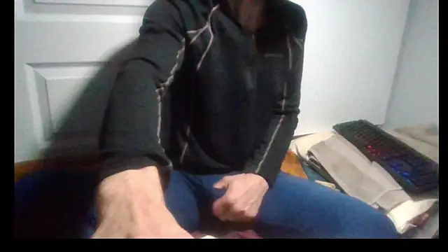 Snapshot of slendt94 chatting on October 2025 08:11:02 AM slendt94 online show from October 2025 08:11:02 AM