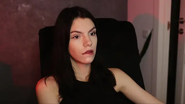 mistress  rochelle online show from December 2024 03:39:02 PM